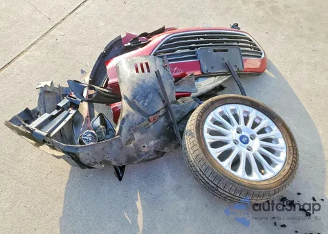 2014 Ford Fiesta Titanium z USA, uszkodzony, nr VIN 3FADP4FJ2EM154093